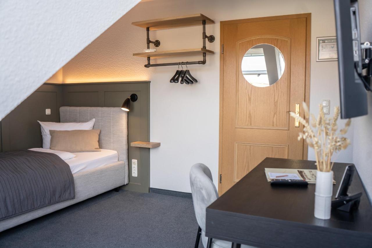 Hotel & Restaurant Am Alten Rhin Neuruppin Extérieur photo