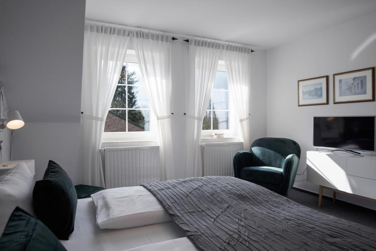 Hotel & Restaurant Am Alten Rhin Neuruppin Extérieur photo